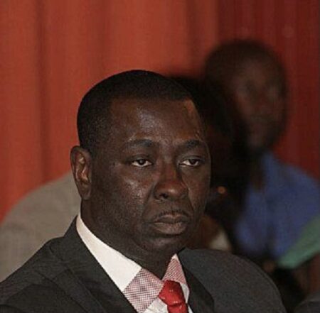 Touadéra, Fragilisé par son cancer de colon, Relance la Guerre Interne au MLPC en Soutenant un Congrès Illégitime pour tenter de fragiliser l’opposition
