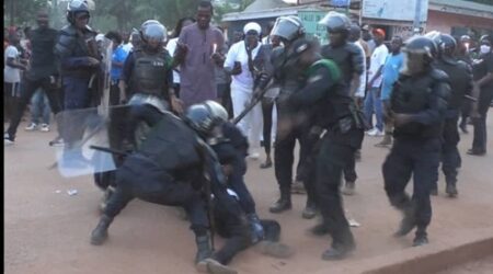 Arrestation à Bangui des leaders de la société civile, Gervais Lakosso, Ferdinand Mandendjapou et plusieurs manifestants en la mémoire des victimes du drame de lycée Barthelemy Boganda de Bangui