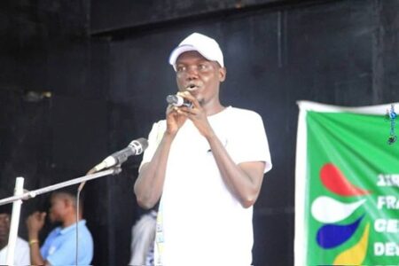 Le ministre de la jeunesse et des sports lors du lancement du festival Kota Nguia Ti Ndara au centre crulturel Missy Momo à Bangui