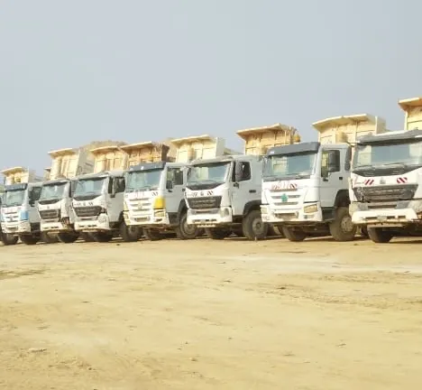 Le spectacle du ministère des Mines sur le chantier minier chinois de Gobolo: débandade générale, sortie des armes, tentative d’attaque des agents par les soldats FACA