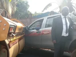 Martin Ziguélé dénonce une tentative de son assassinat déguisée : le choc d’une pelleteuse lancée sur son convoi au PK11