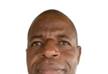 L’opposant, leader du BRDC Raymond Adouma accuse frontalement Touadéra de coup d’État constitutionnel L’opposant, leader du BRDC Raymond Adouma accuse frontalement Touadéra de coup d’État constitutionnel
