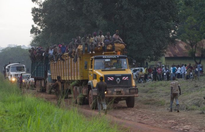 Convoi-des-ex-combattant-de-la-séléka-2 Centrafrique : débandade générale à Paoua, la ville se vide de sa population actuellement.