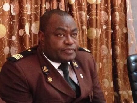 Centrafrique : quand le Directeur Général des Douanes se prend pour un seigneur de guerre. Frédéric Inamo crée sa milice privée et affame ses agents pour financer ses paramilitaires