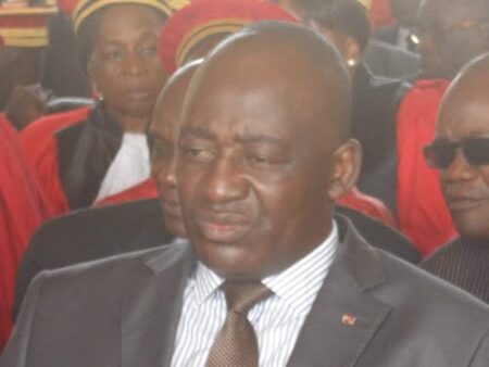José Richard Pouamby : le président du HCC qui s’autorise ce qu’il interdit aux autres