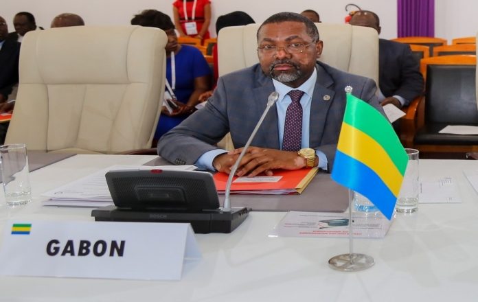 l'ambassadeur du gabon enongoue-ambassadeur-du-Gabon-en-france Gabon : La constitution n’a pas été violée selon l’ambassadeur du Gabon en France