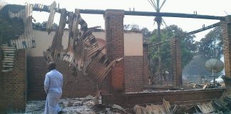 image de l'incendie des habitations à Alindao par les rebelles de l'UPC