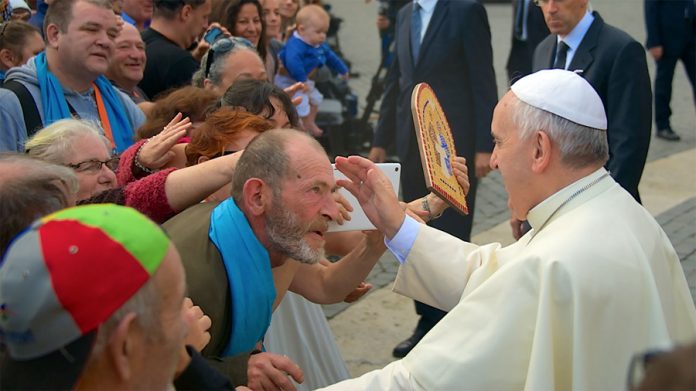 journée-mondiale-des-pauvres-2016 A l’initiative du pape François, la Journée mondiale des Pauvres se propage sur les cinq continents