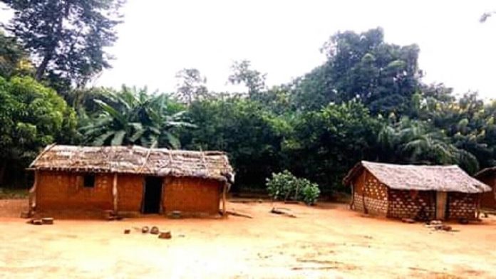 commune de Loura. village-loura-bocaranga-ouham-pende-corbeaunews-centrafrique Centrafrique : attaque de la commune de Loura par un groupe des Peuls , au moins 5 personnes tuées.