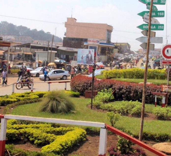 coupure-à-bafoussam-au-cameroun Cameroun: un délestage plonge plusieurs quartiers de la ville de Bafoussam dans le noir