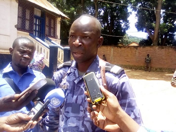 colonel-de-police-zokoué-de-lOCRB-1 RCA : rififi au sein de la police, les officiers demandent l’application du règlement intérieur contre le DG Bienvenu Zoukoué.