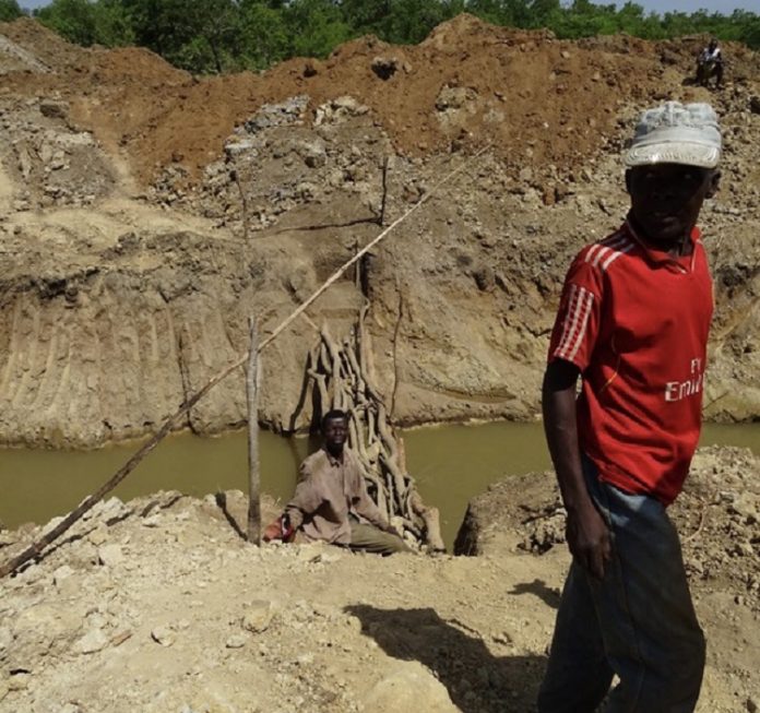 mines-dor-de-Bozoum RCA Quelles conséquences sociales et environnementales à l’exploitation anarchique de l’or dans la préfecture de l’Ouham Pendé ?