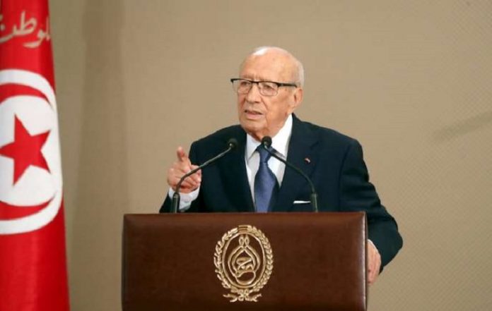 BejiCaid-Essebsi-président-tunisien Tunisie : 120 million d’euros de la Banque africaine de développement pour  moderniser le secteur financier