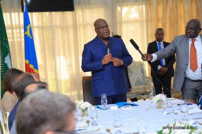 Félix-tshisekedi-lors-de-sa-réunion-avec-les-ambassadeurs-à-Kinshasa RDC : « Le Premier ministre est trouvé », a dit Félix Tshisekedi aux ambassadeurs