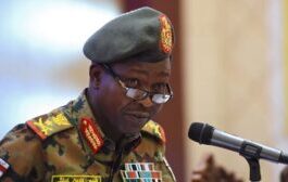 Le porte-parole du Conseil militaire au pouvoir au Soudan, Lieutenant Général Shams El-Din Kabbashi en conférence de presse à Khartoum, le 7 mai, 2019 Le-porte-parole-du-Conseil-militaire-au-pouvoir-au-Soudan-Lieutenant-Général-Shams-El-Din-Kabbashi-en-conférence-de-presse-à-Khartoum-le-7-mai-2019 Soudan : Reprise prévue ce dimanche des discussions sur la transition