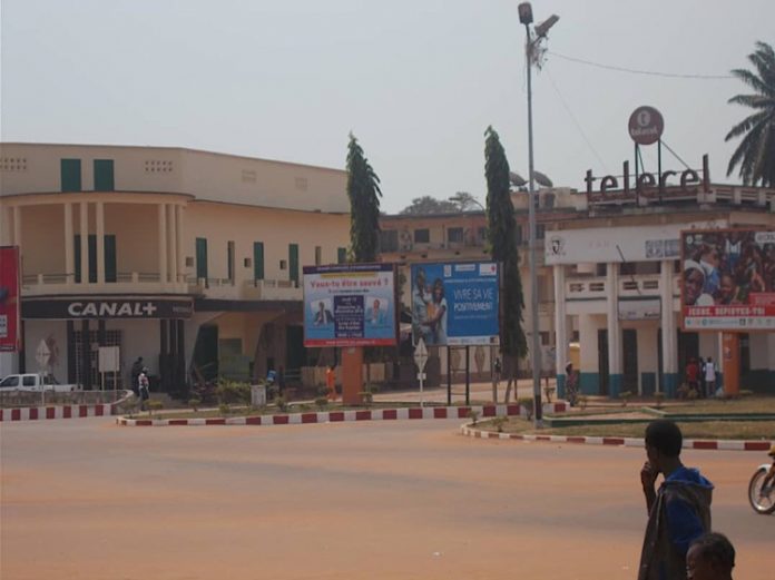 rendpoint-centre-ville-bangui-canal-plus Centrafrique : le ministre Conseiller Adamou Idriss échappé de justesse à un kidnapping à Bangui.