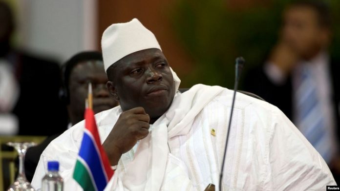 Lancien-président-de-la-Gambie-Yahya-Jammeh-le-27-septembre-2009 l'ex-président Jammeh accusé d'avoir fait tuer des dizaines de migrants ghanéens