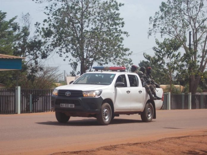 pickup-cortège-présidentiel Centrafrique : Après ‘’Le Requin’’, Touadera crée « Talitha Koum » pour traquer « E Zingo Biani ».