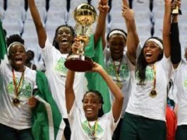 Les D'Tigress du Nigeria célébrant leur victoire