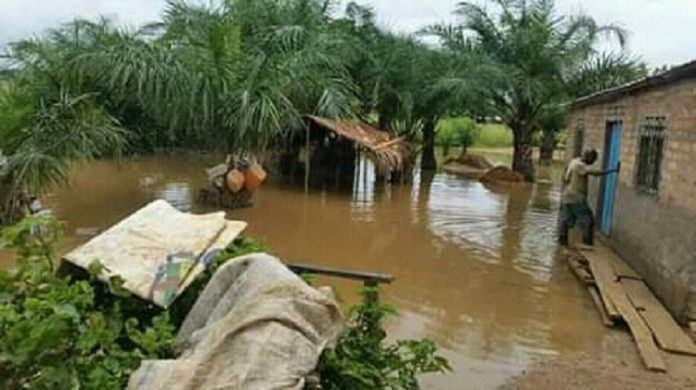 inondation-quartier-sapéké-à-Bangui-dans-le-sixiemme-arondissement-par-vianey Centrafrique : Les riverains menacés par la crue à Bangui