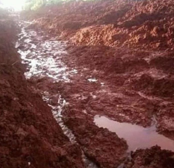 route dégradée mbaïki boda dans la lobaye route-mbaïki-boda Centrafrique : Les travaux de réhabilitation du tronçon Mbaïki-Boda annoncés pour décembre