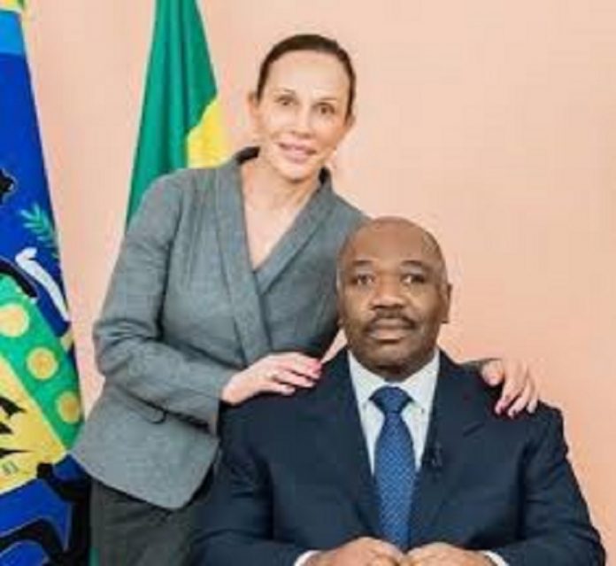 Le Président gabonais Ali Bongo à Libreville. CopyrightDR ali-bongo-du-gabon-par-nguemapode-le-17-décembre-2019-pour-son-article Gabon : Vers un réaménagement