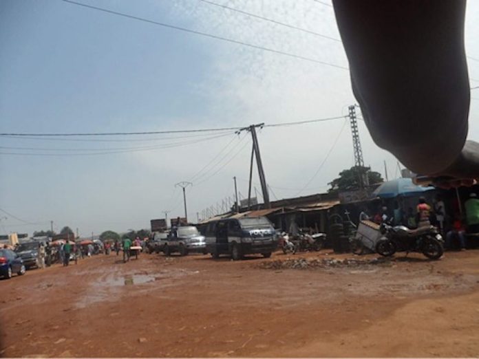 Quartier KM5 dans le troisième arrondissement de Bangui, le 28 février 2018. Crédit photo : Copyright2019CNC. km5-mototaxi-greve-28-février-2018.-corbeaunews-IMG_25fvr2018064224 Centrafrique : libération d’un élève de 17 ans 3 jours après son enlèvement.