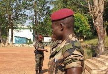 le chef d'État major des forces armées centrafrcaines (FACA), le général zéphirin mamadou, le mardi 24 décembre 2019 au camp Kassaï. Crédit photo : CNC.