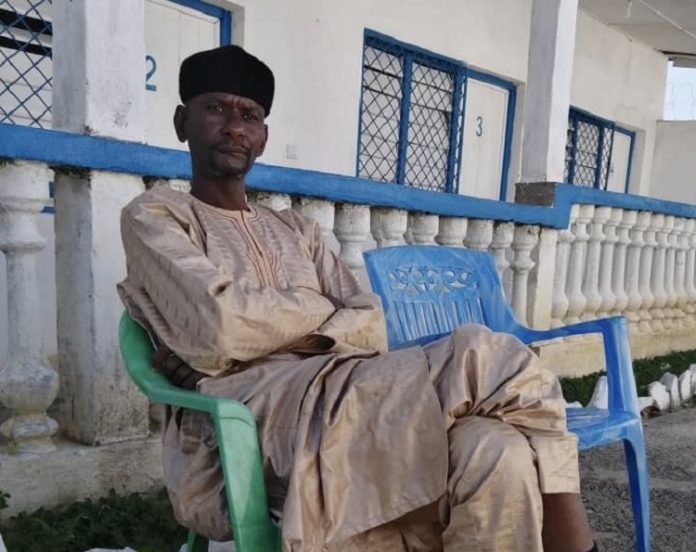 le chef rebelle Abbas Sidiki dans un motel à Bouar abas-sidiki-désarmé-et-en-résidence-surveillée-à-bouar-le-17-novembre-2019-par-cnc RCA : Baboua, une ville fantôme abandonnée aux rebelles de 3R