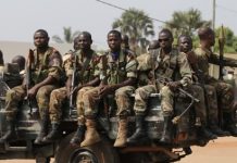 les soldats de l’armée Centrafricaine le 8 janvier 2013 pour Reuters IMG_4088