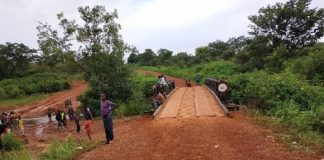 Pont construit par l'expertise France dans le Mbomou, au sud-est de la République centrafricaine. Photo Ambassade de France.