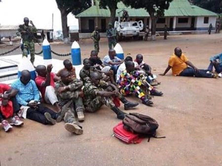 Les 16 suspects arrêtés le 28 mars au domicile du ministre de la culture, Dieudonné Ndomaté au quartier Galabadja-Sinistré. CopyrightDR.