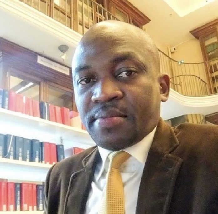 Monsieur Godfroy- Luther GONDJE, l'auteur de l'article. luther-gondjé-danagnag RCA : Analyse stratégique sur « l’Esprit de la lettre de la Constitution à la centrafricaine » 