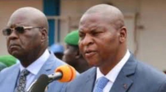 L'ex-premier ministre Simplice Mathieu Sarandji et le chef de l'État Faustin Archange Touadera à Bangui. CopyrightDR. sarandji-et-touaddera RCA : vive tension au sein du parti MCU, Touadera et Sarandji à couteau tiré.