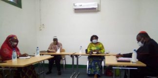 Les leaders réligieux de Centrafrique lors de la conférence de presse relative à la journée de prière et pardon sur la COVID-19. Copyright CNC/ Jefferson Cyrille YAPENDE.