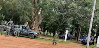 des soldats faca lors du congrès du parti MCU à Bangui, le 26 septembre 2020. Par Gisèle MOLOMA