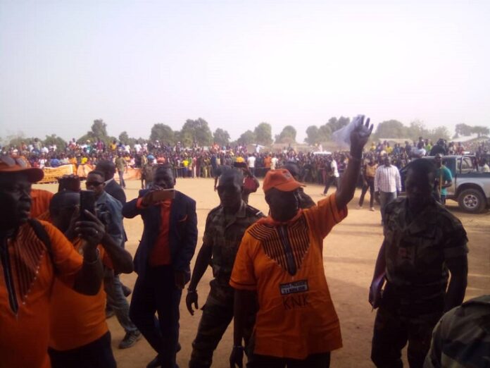 lancien-chef-de-lEtat-francois-bozize-lors-de-son-meeting-dans-le-stade-zari-herman-a-bouar-le-14-mars-2020-par-cyrille-yapende