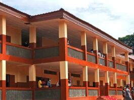 le nouvel immeuble de l'école saint-Paul à Ouango bangui le 31 octobre 2020 par cyrille