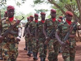 Les soldats FACA en mouvement à Obo. Photo RFI