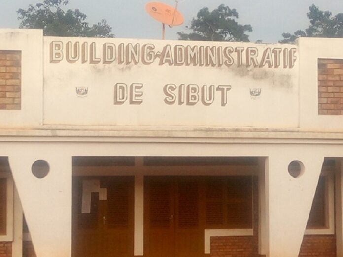 building administratif de sibut en République centrafricaine building-administratif-de-sibut-en-Republique-centrafricaine RCA : la Caritas Centrafrique lance un projet d’appui aux relances des structures sanitaires dans l’Ouaka et le Kémo