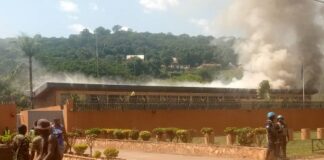 incendie à l'ambassade de France à Bangui le 22 avril 2021 par CNC