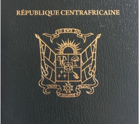 spécimen de passeport centrafricain à la Une