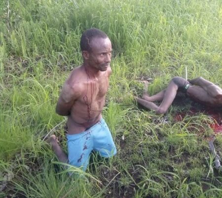 Un homme capturé par les mercenaires russes dans le village Aïgbado, au nord-Est de dBria