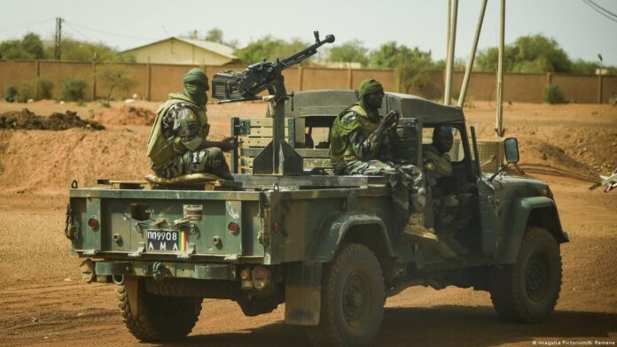 Des-22soldats-blancs22-accusés-de-crimes-au-Mali Des 