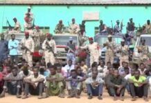 Plus d’une centaine de « mercenaires » se rendant en Libye arrêtés au Soudan