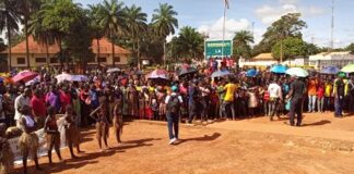 meeting des partisans du Président Touadera au rondpoint zero du centre-ville de la capitale centrafricaine Bangui