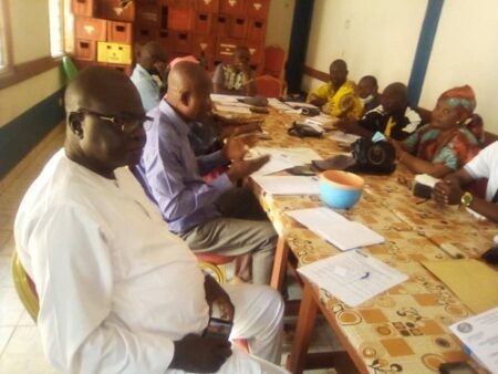 Réunion de la mise en place du bureau national de la coordination de soi-disant MLPC-CO tenue dans le dépôt de boissons de motel Ngakola de Mazette à Bangui