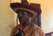 Qui contrôlera le ministère de l’Élevage : la communauté peule se déchire à Bangui Qui contrôlera le ministère de l'Élevage : la communauté peule se déchire à Bangui