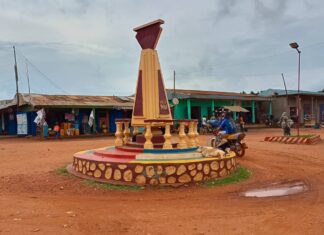 Rondpoint de la ville de Nola en République centrafricaine