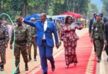 Après le coup d’État électoral, Touadéra s’offre une cérémonie à la sauce Wagner sur le dos d’un peuple martyrisé Après le coup d’État électoral, Touadéra s’offre une cérémonie à la sauce Wagner sur le dos d’un peuple martyrisé